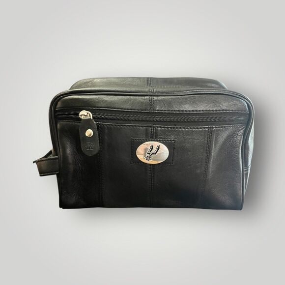 San Antonio Spurs NBA Leather Toiletry Bag Dopp Kit Travel Case Cosmetic - Picture 1 of 4